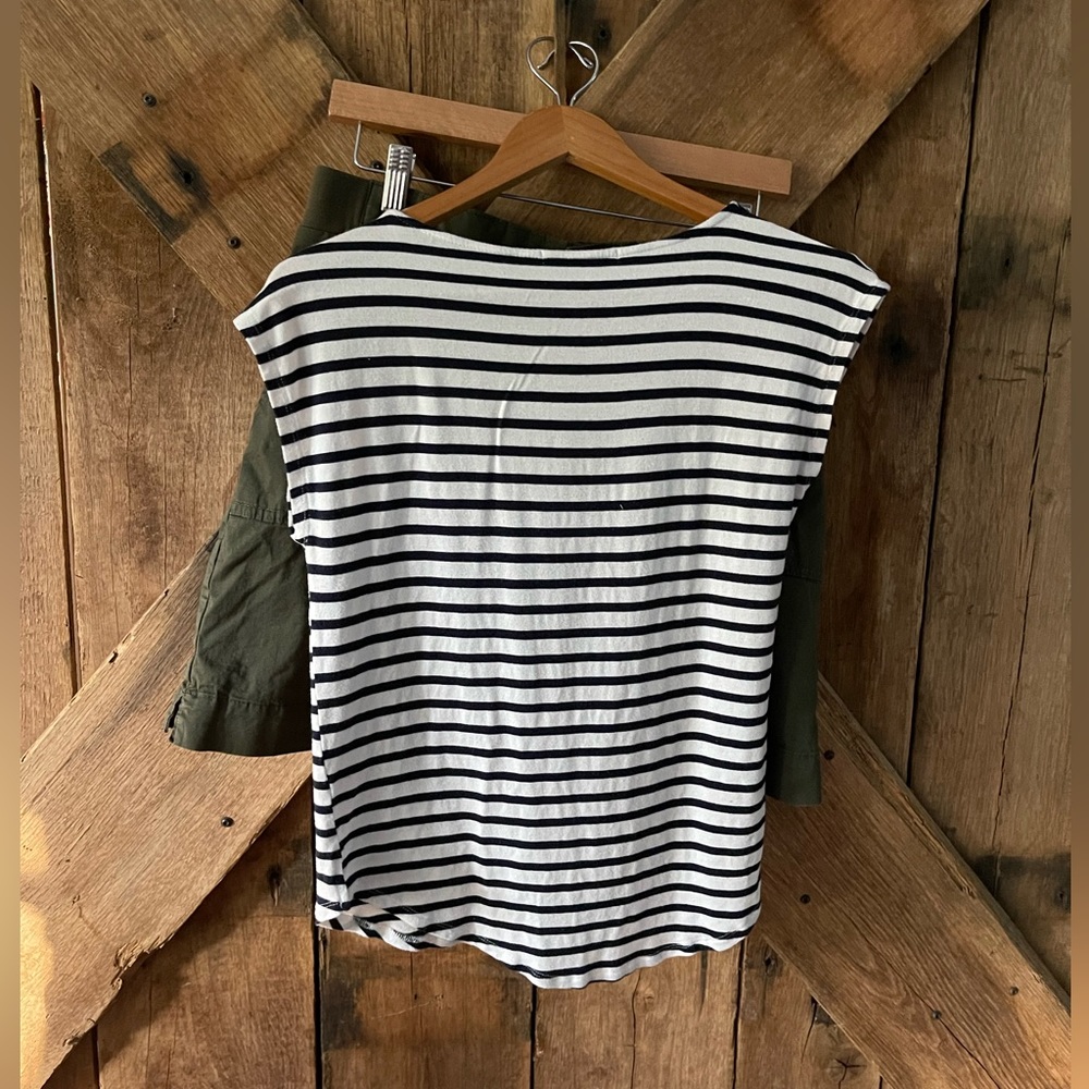 LEE ARMY GREEN SKIRT WITH FREE SHIRT/SCARF - Picture 2 of 8
